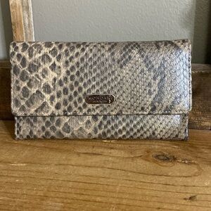Mondani New York brown and tan snakeskin print trifold wallet